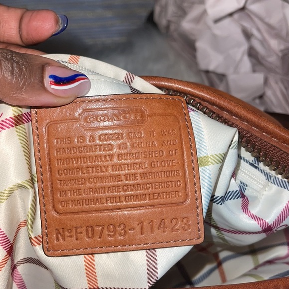 Coach XL Bleecker Tattersall Burnished leather bucket duffle bag, Cognac - Picture 7 of 10